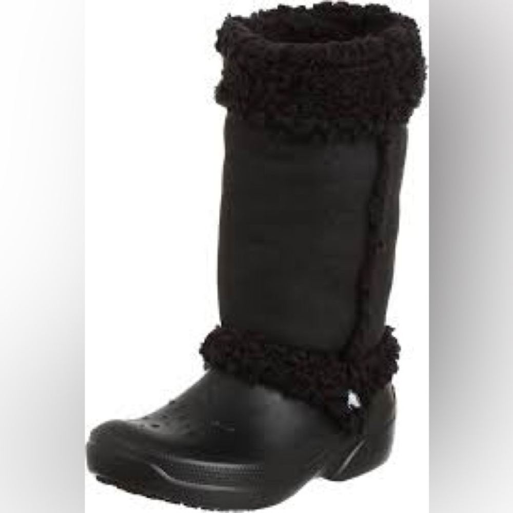 Crocs Nadia pull on boots Sherpa lined‎ black womens size 8 casual winter